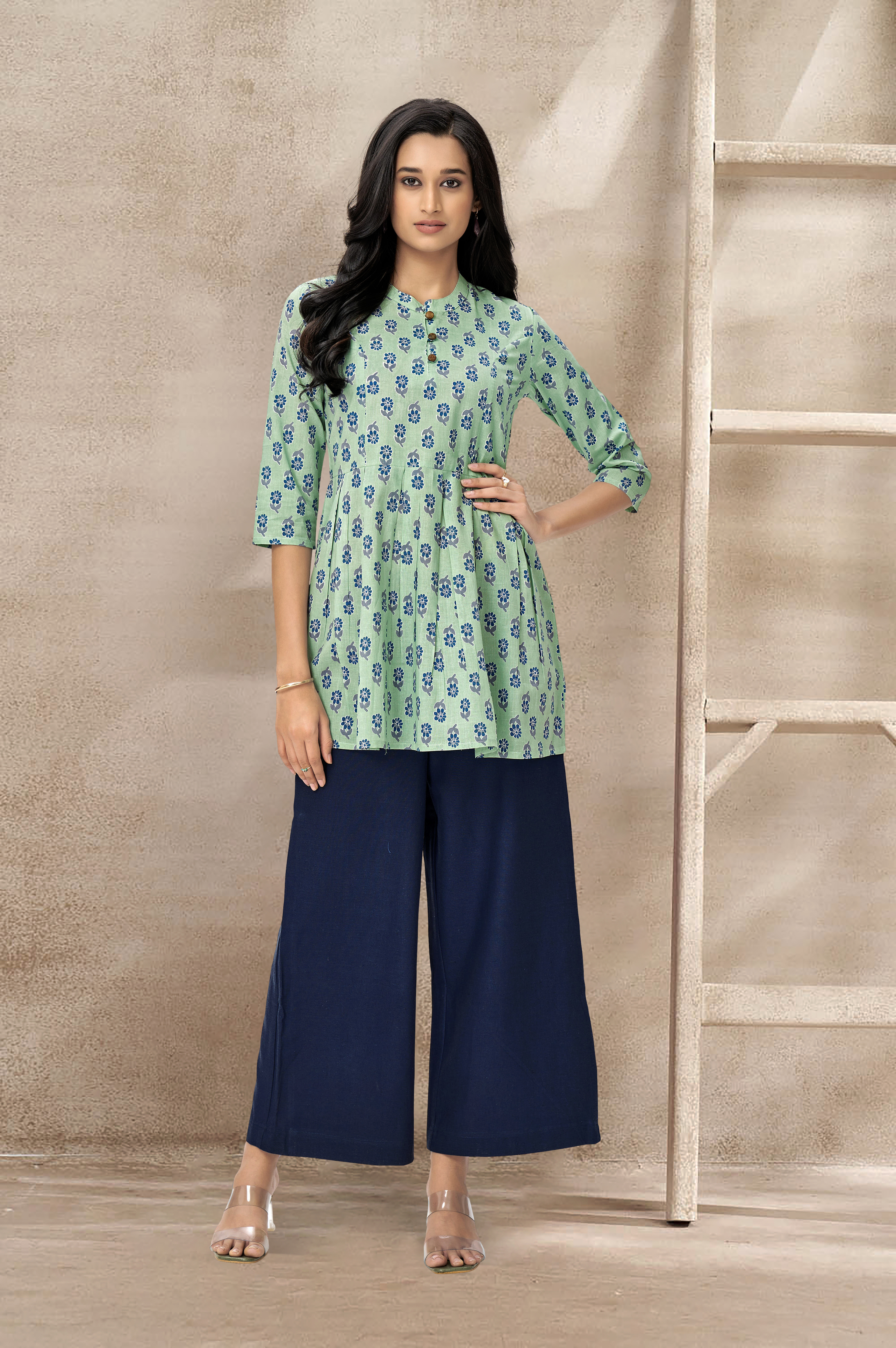 sea-green-cotton-printed-short-floral-flared-top