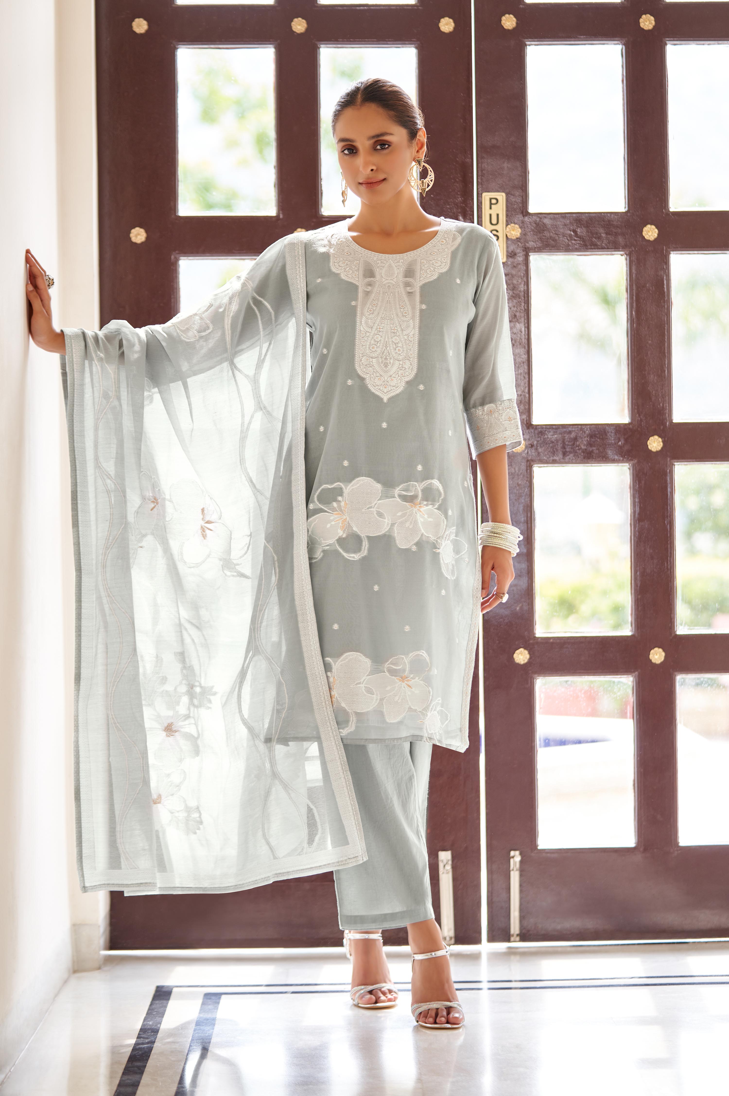 grey-ethnic-motifs-jacquard-straight-thread-work-kurta-set