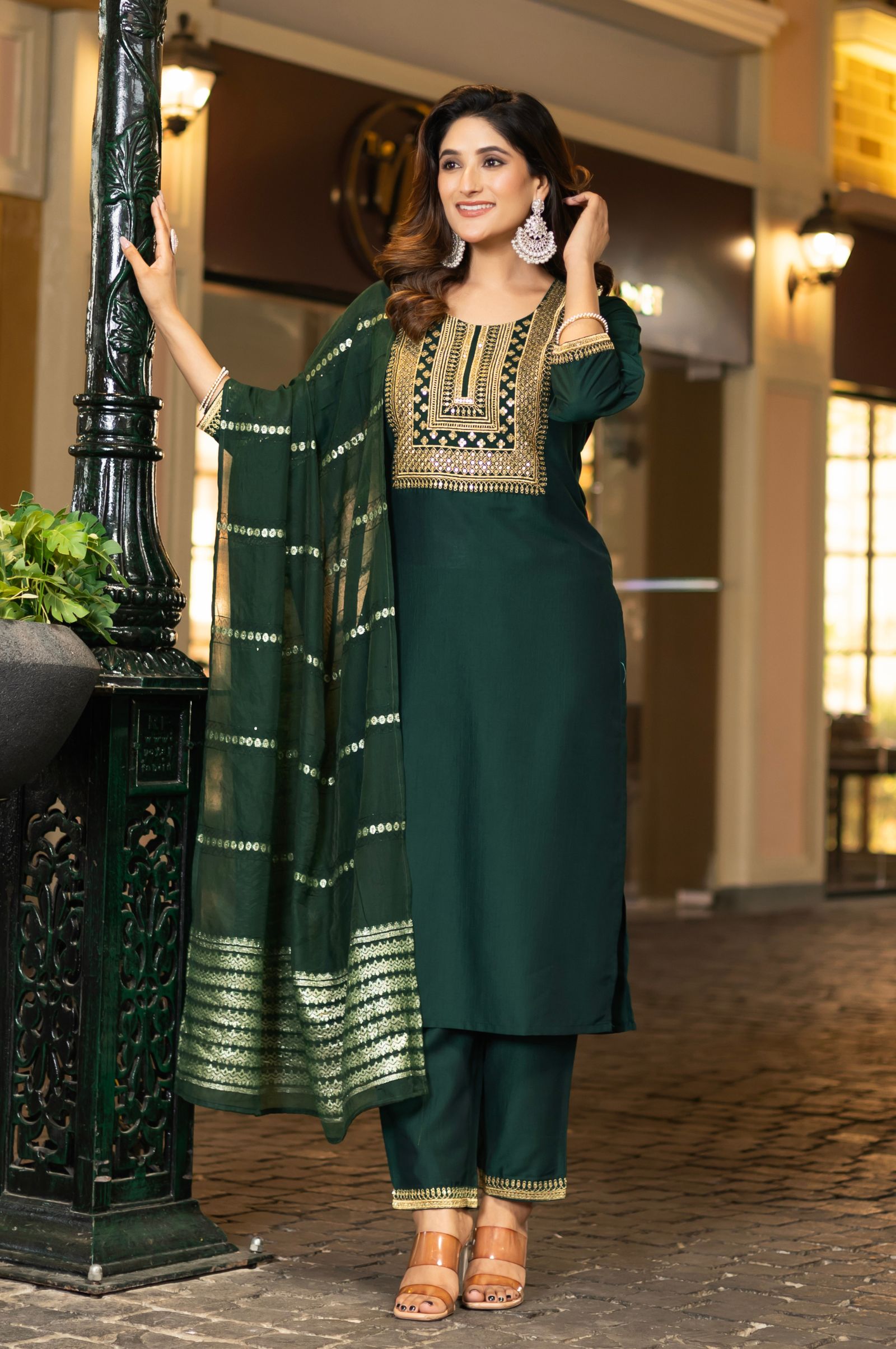 bottle-green-chinnon-embroidered-kurta-set-with-dupatta