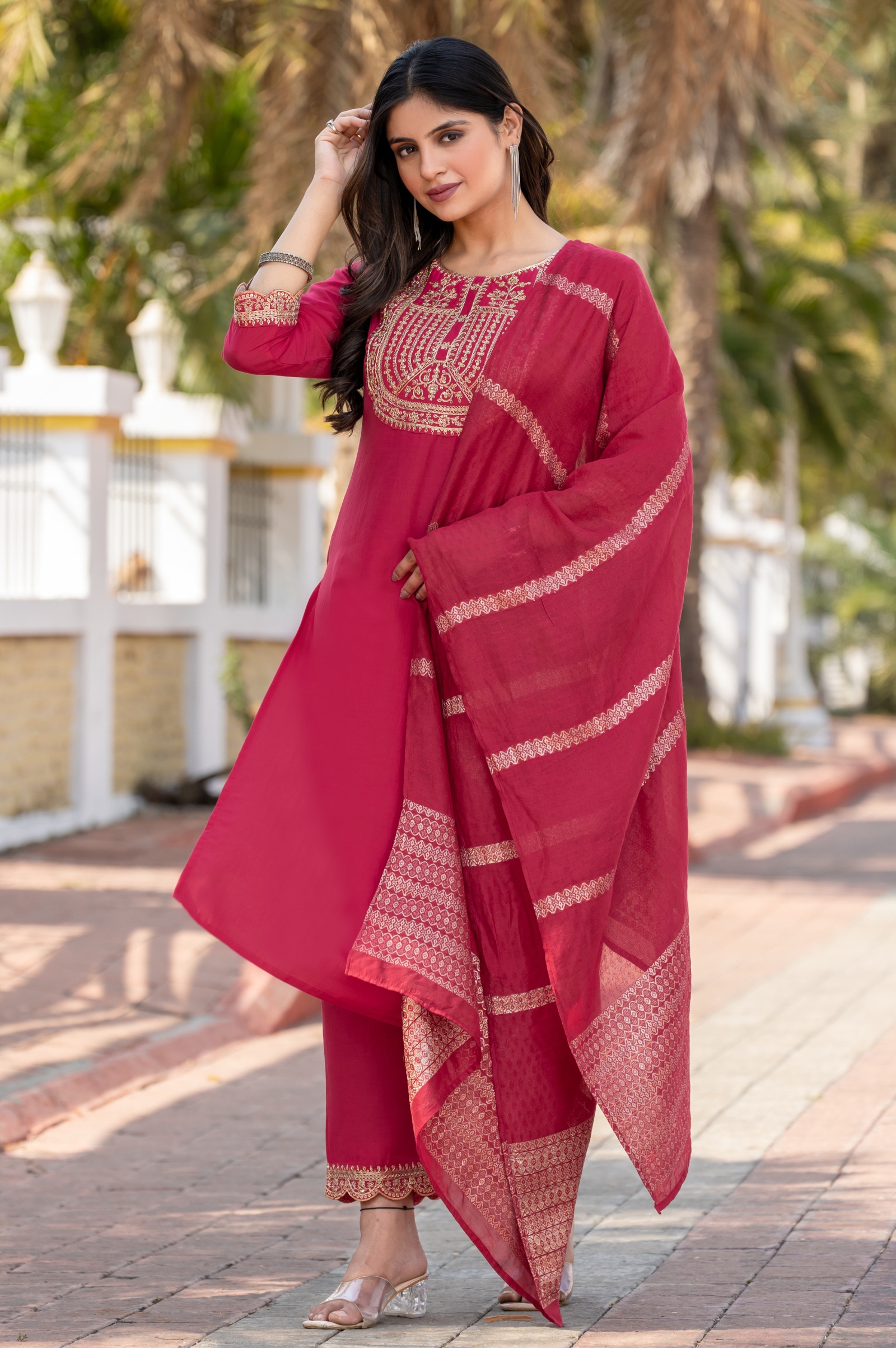 pink-cotton-bland-embroidered-kurta-set-with-dupatta-for-women