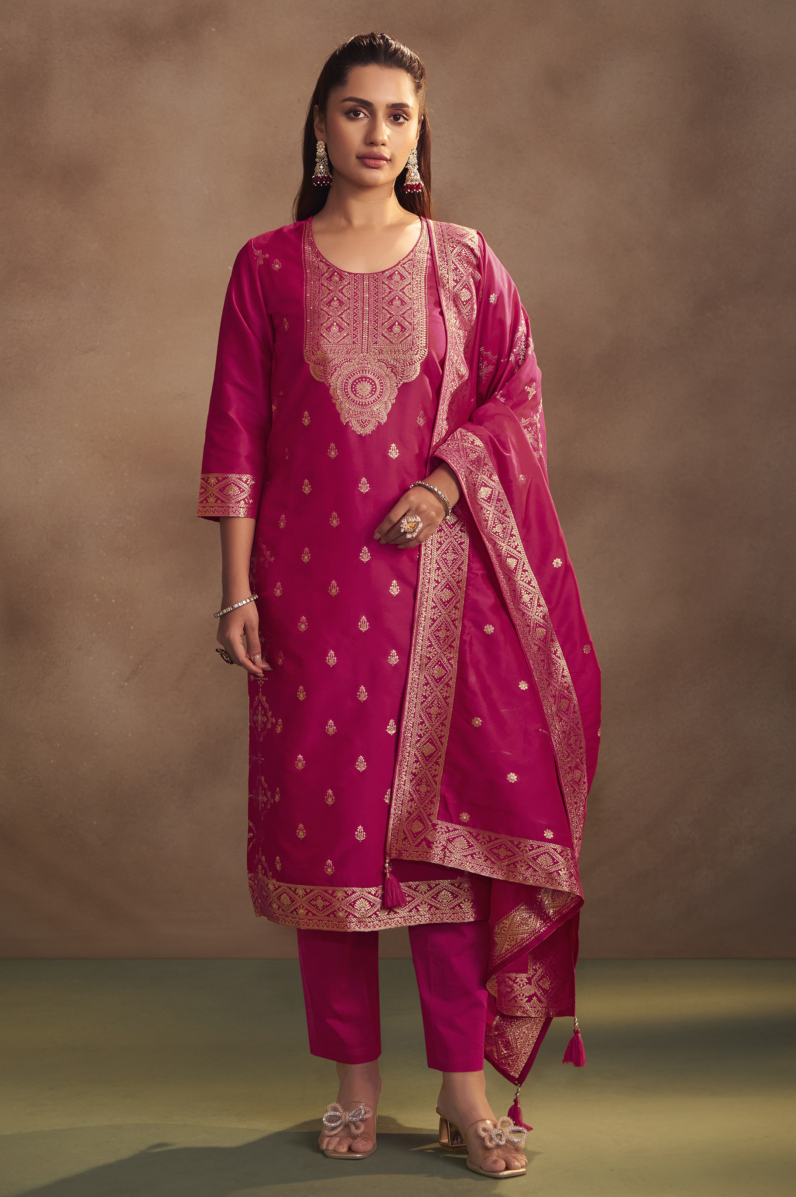 womens-rani-jacquard-art-silk-straight-kurta-set-with-cotton-bottom-silk-blend-dupatta