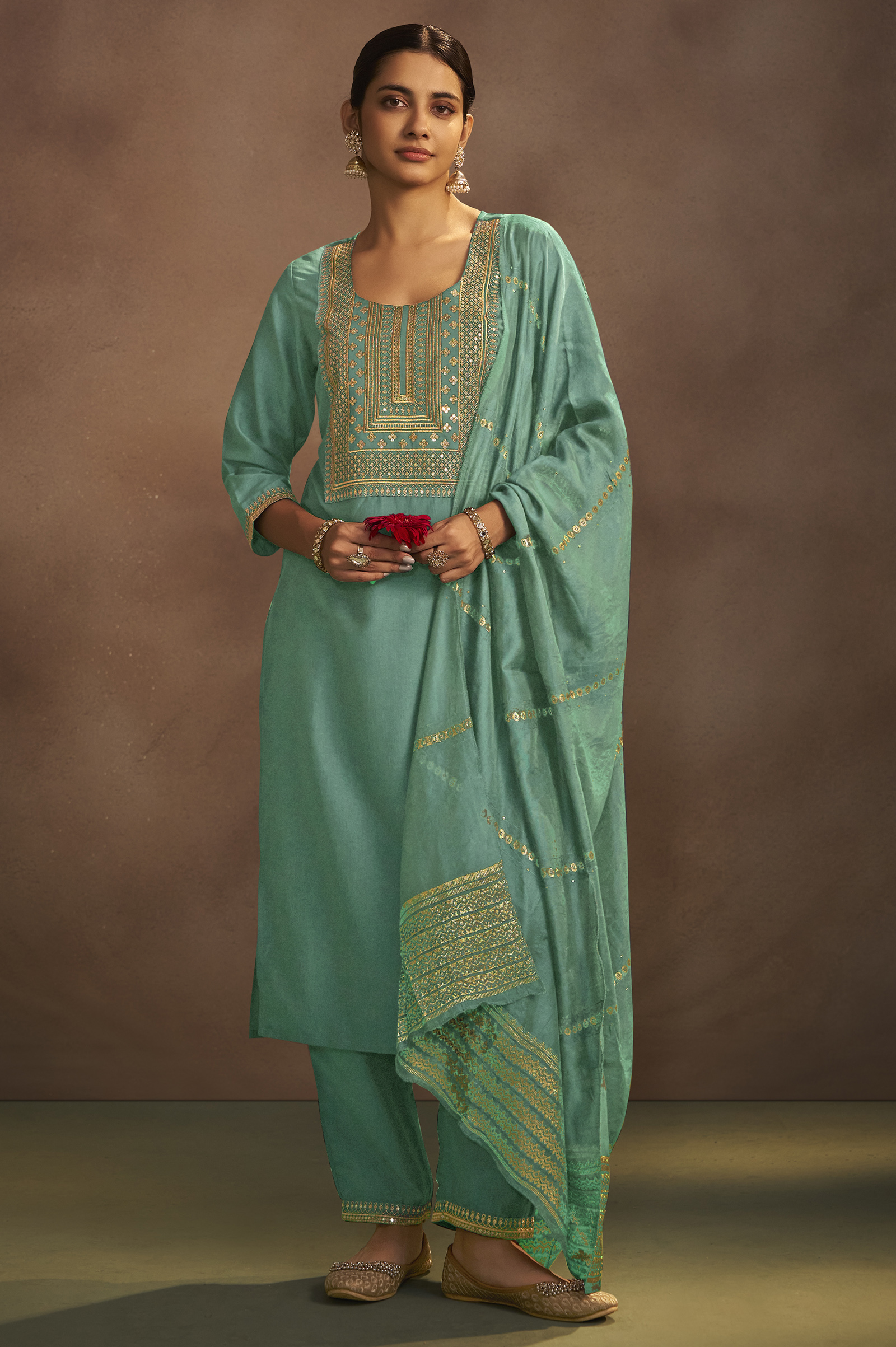 bottle-psita-chinnon-embroidered-kurta-set-with-jacquard-dupatta-521