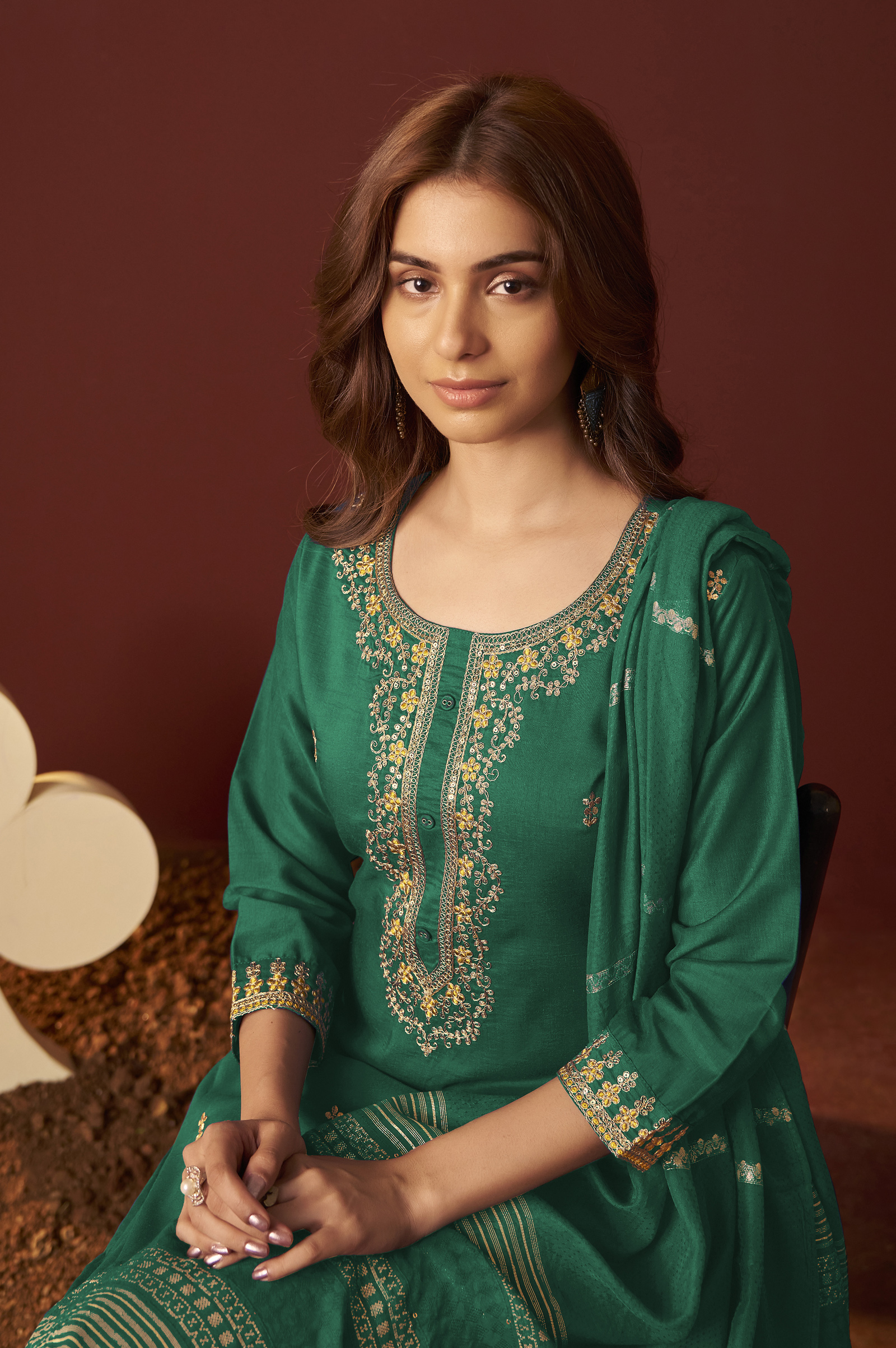 green-chinnon-embroidered-kurta-set-with-dupatta-489-cc