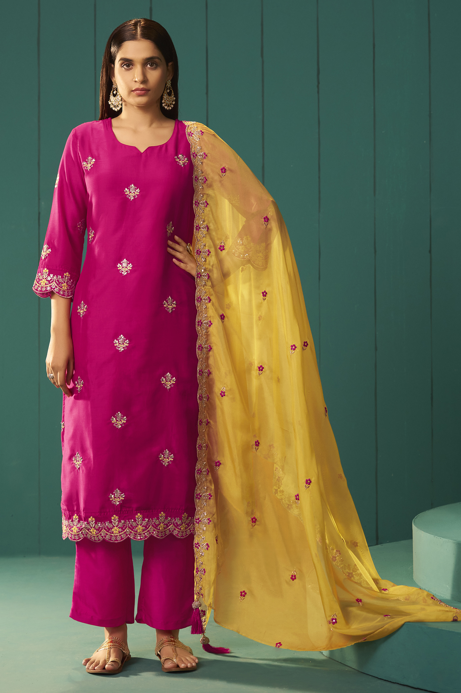 dresoul-pink-chinnon-embroidered-kurta-set-with-dupatta-for-women