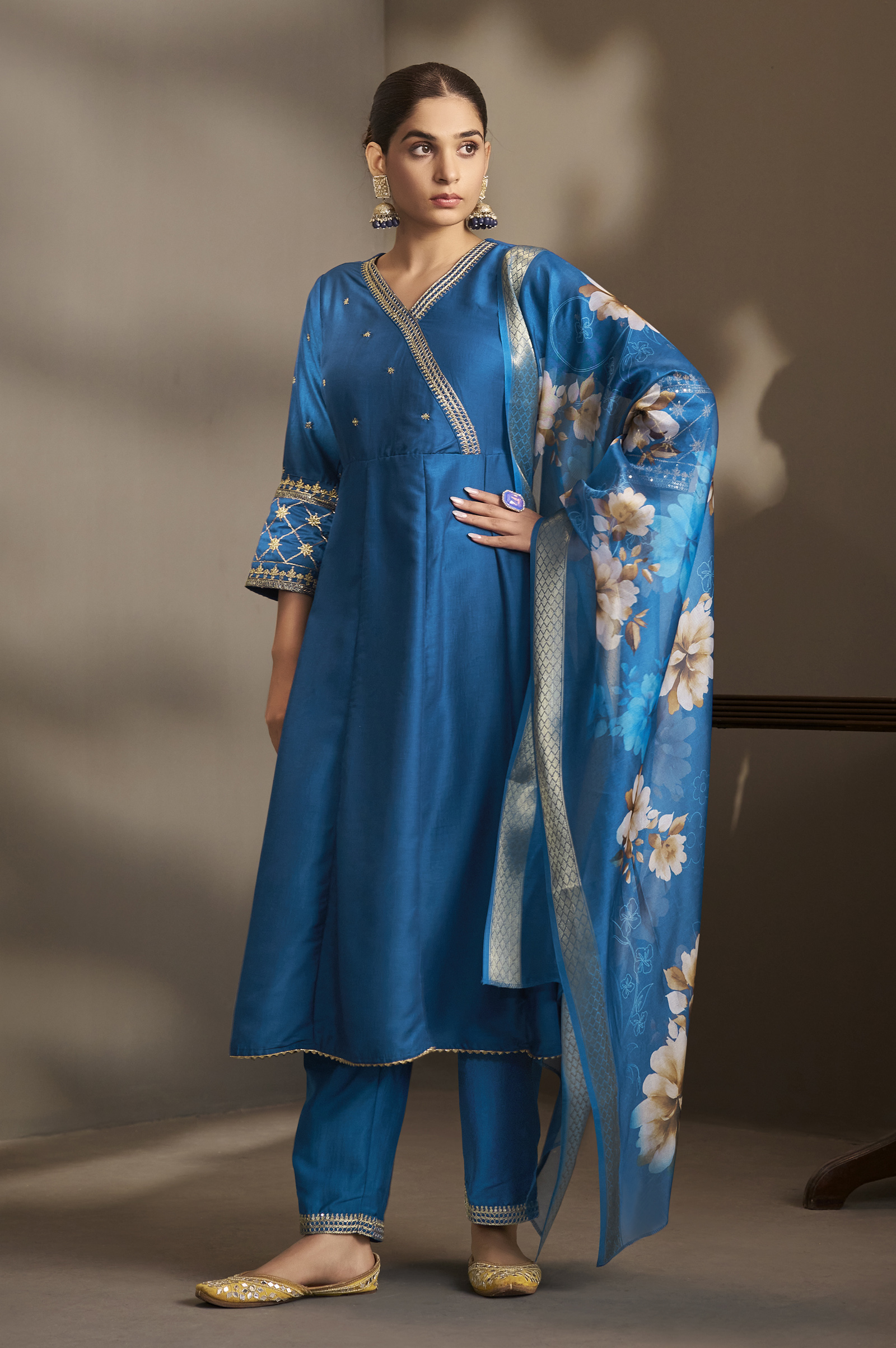 women-blue-cotton-embroidered-straight-anarkali-kurta-set-with-printed-organza-dupatta-pants